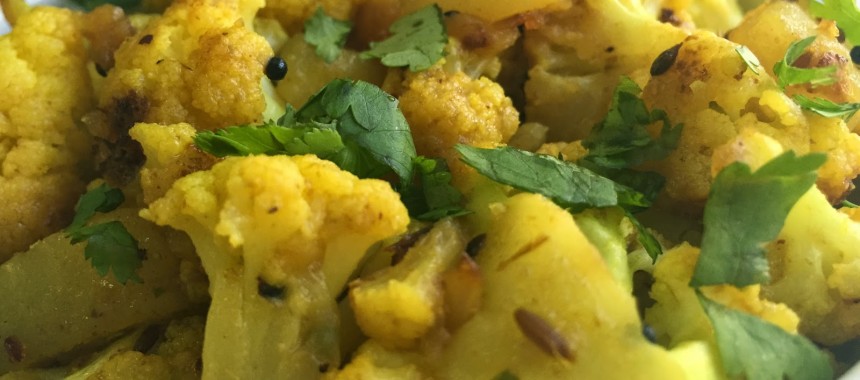 Simple Healthy Aloo-Gobhi Recipe