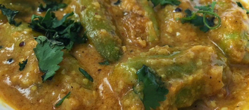 Stuffed Kundru Recipe (Stuffed Ivy Gourd, Bharli tondli)