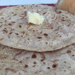 Gud Ki Roti Recipe (Crispy, Sweet Roti Made With Jaggery)